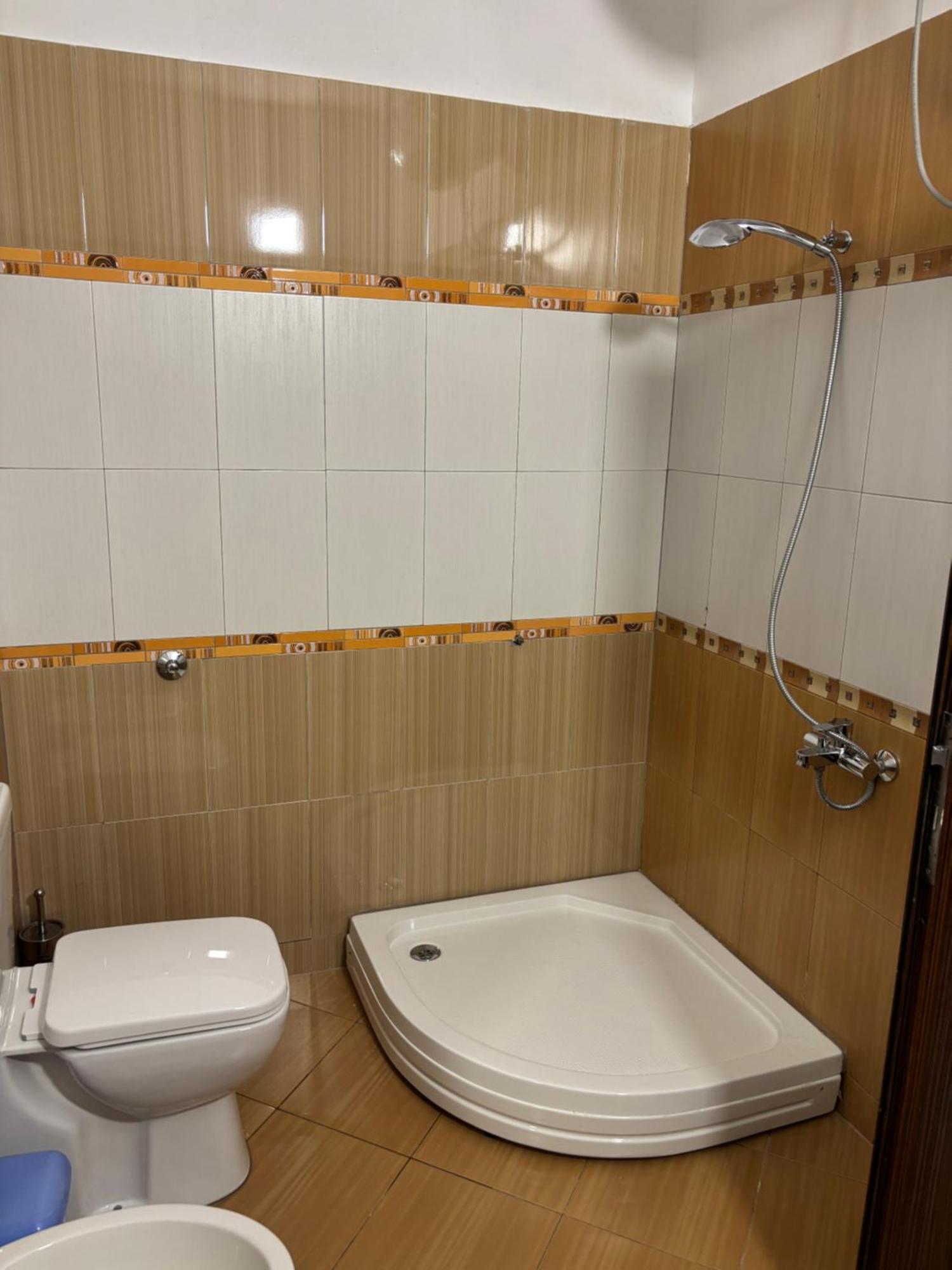Hotel Vila Stefa Vlore Luaran gambar