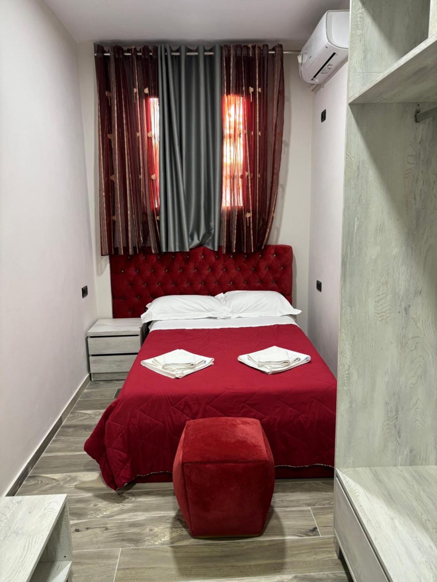 Hotel Vila Stefa Vlore Luaran gambar